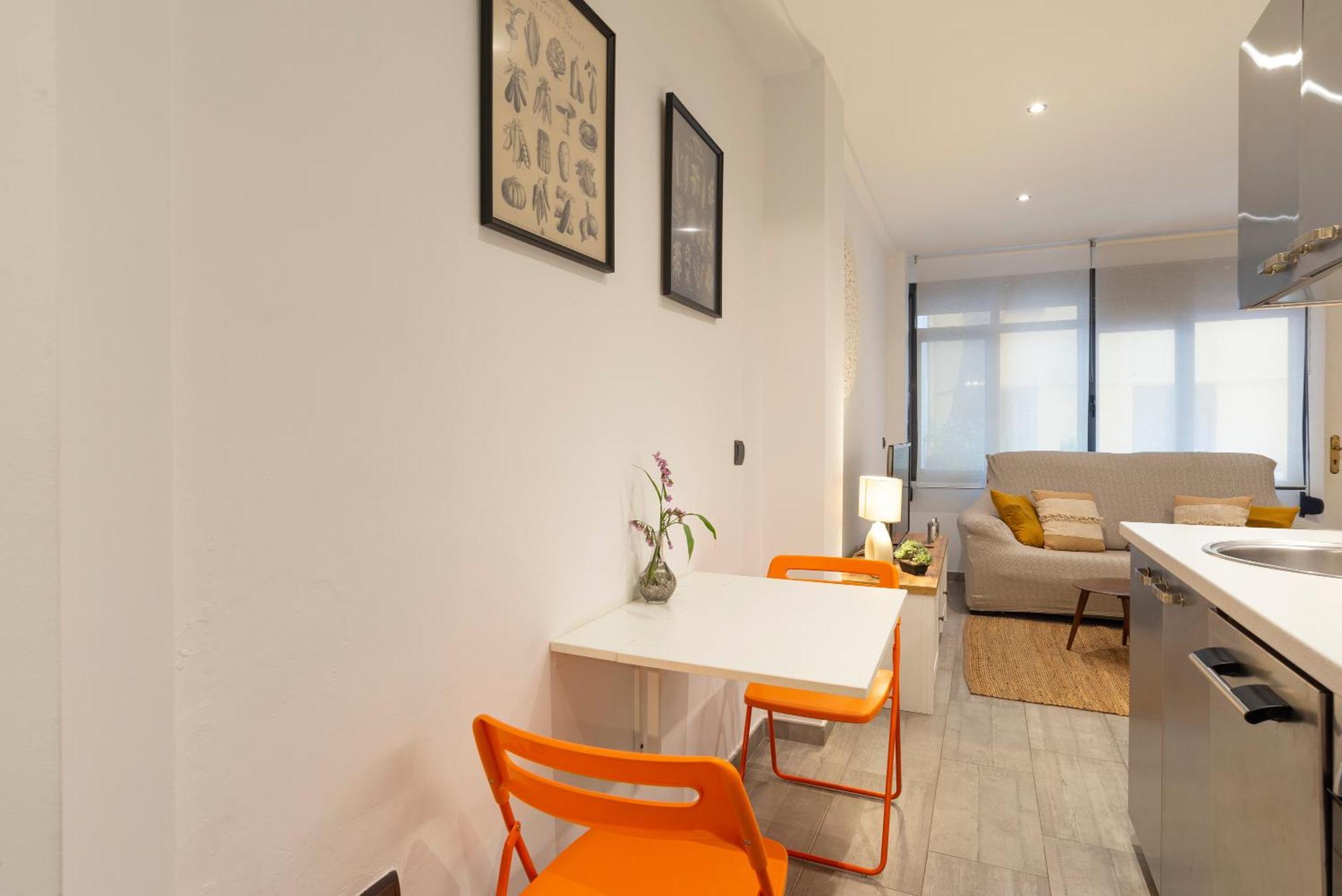 Andres Perez & Quiet Courtyard By Ele Apartments Málaga Exterior foto